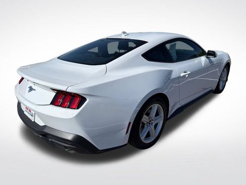 Used 2026 Ford Mustang Premium RWD image 6