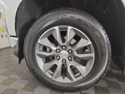 Used 2019 Chevrolet Silverado 1500 LT w/ All-Star Edition AWD/4WD image 34