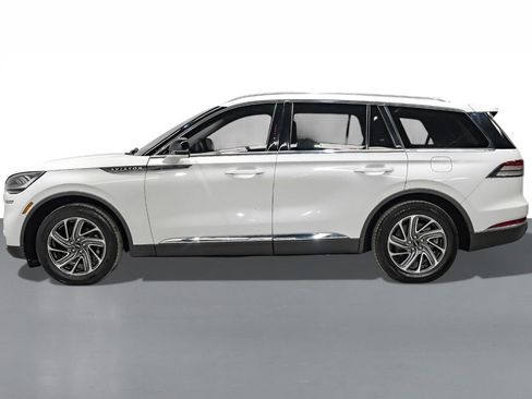 Used 2022 Lincoln Aviator 2WD image 9