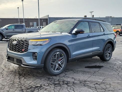 New 2026 Ford Explorer ST w/ Sun And Sound Package image 8