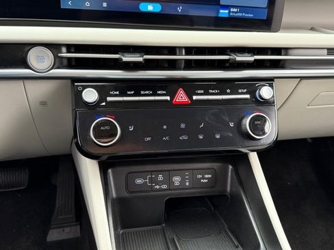 Used 2025 Hyundai Tucson SEL image 22