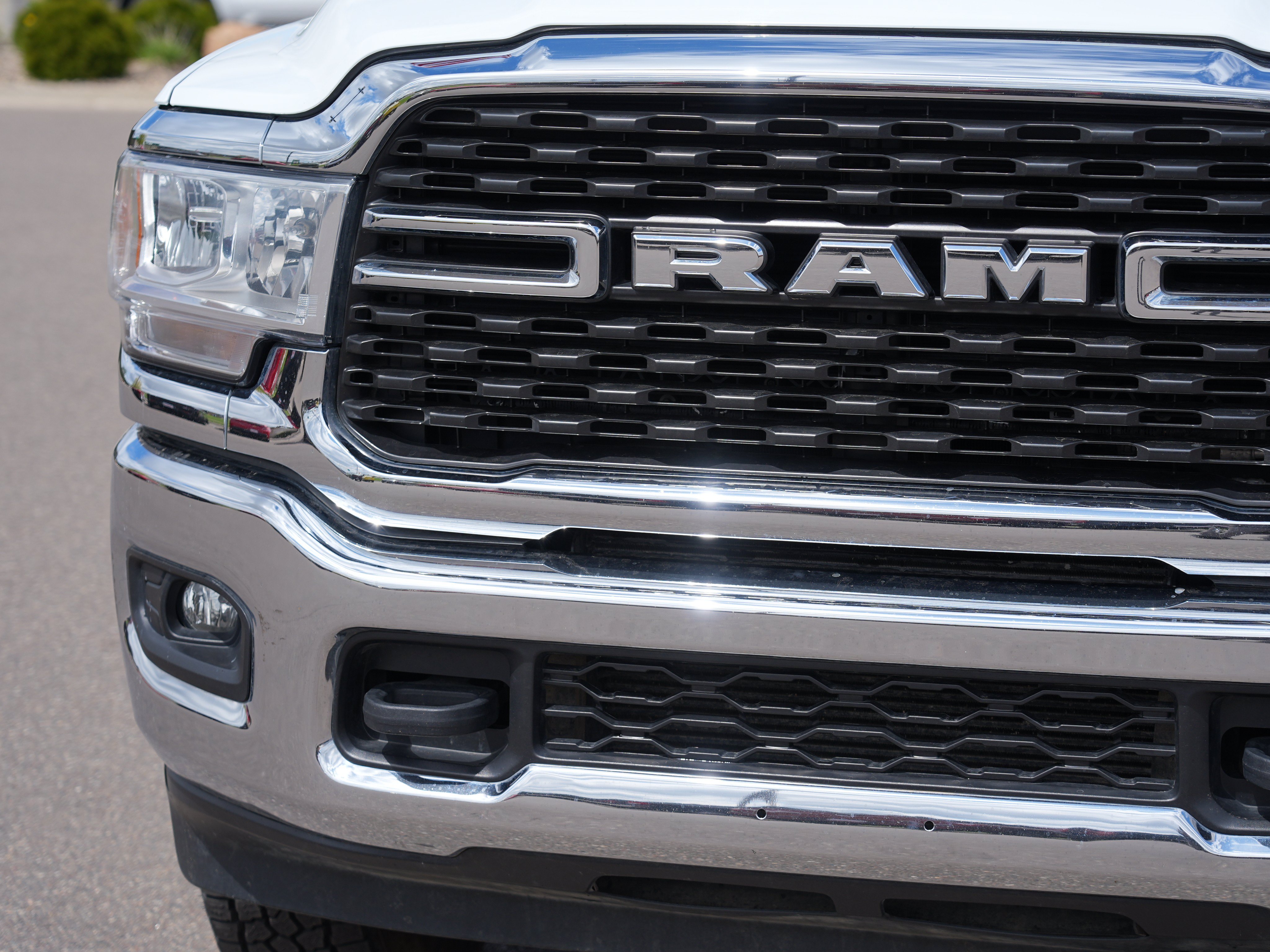 Used 2023 RAM 2500 Big Horn w/ Cold Weather Group AWD/4WD image 9