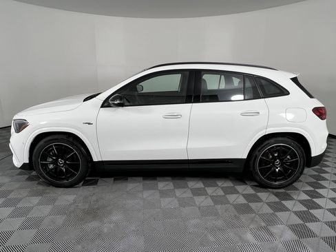 Used 2025 Mercedes-Benz GLA 35 AMG 4MATIC image 9