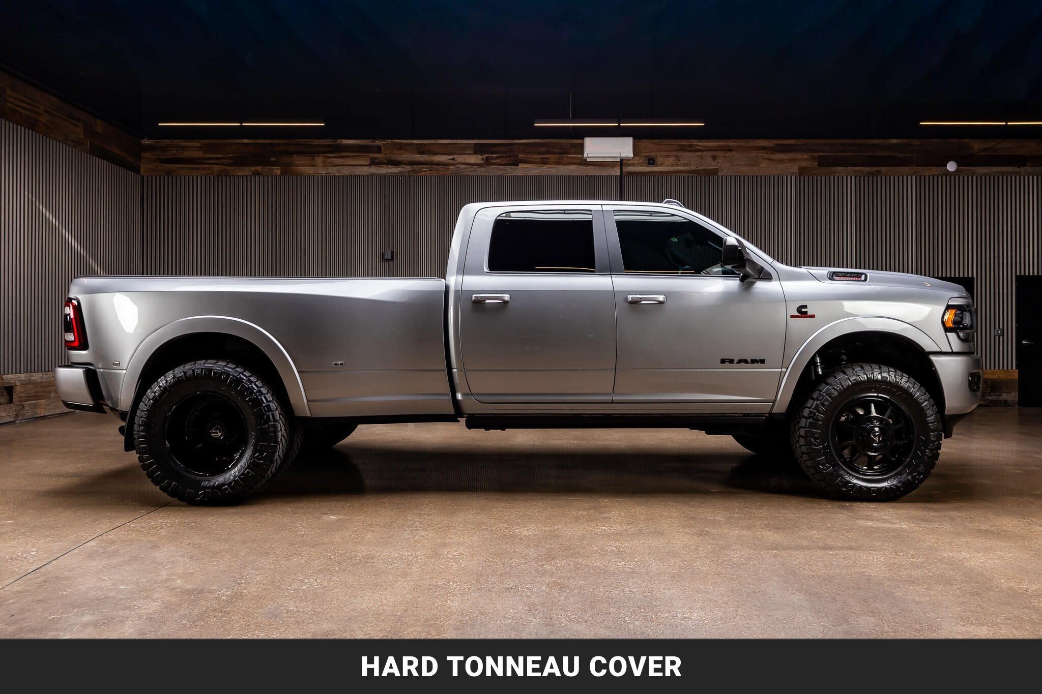 Used 2021 RAM 3500 Limited AWD/4WD image 11