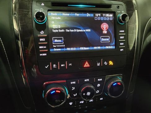 Used 2015 Buick Enclave Premium image 40