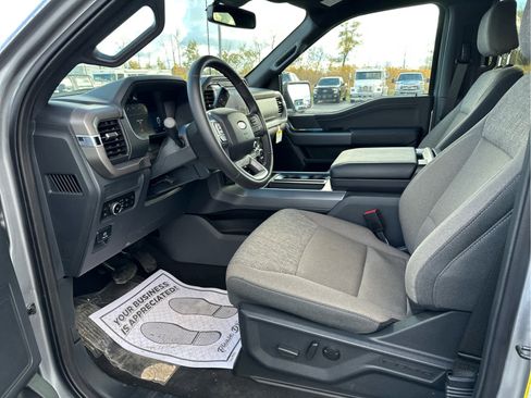 Used 2025 Ford F150 XLT w/ Equipment Group 302A MID image 9