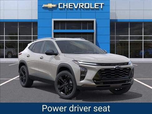 New 2026 Chevrolet Trax ACTIV w/ Driver Confidence Package FWD image 8