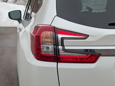 Certified 2025 Subaru Ascent Premium image 17