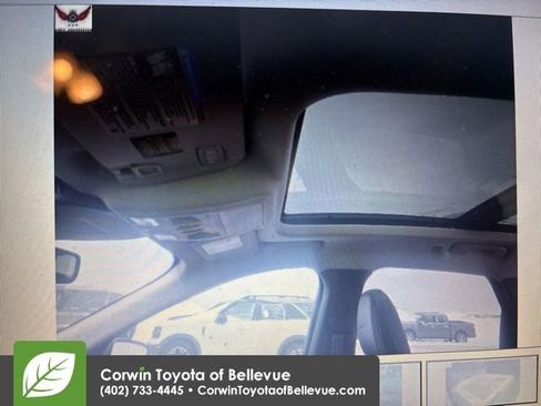 Used 2023 Ford Escape Platinum w/ Premium Technology Package image 6