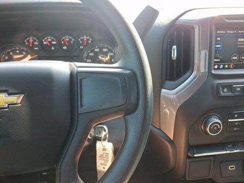 Used 2020 Chevrolet Silverado 1500 Custom w/ Custom Value Package AWD/4WD image 21
