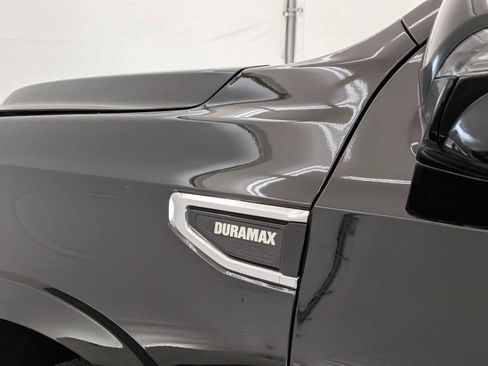 Certified 2024 GMC Yukon XL SLT image 12