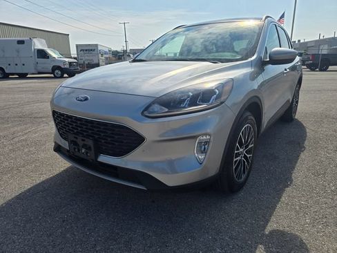 Used 2022 Ford Escape SEL w/ Technology Package FWD image 7