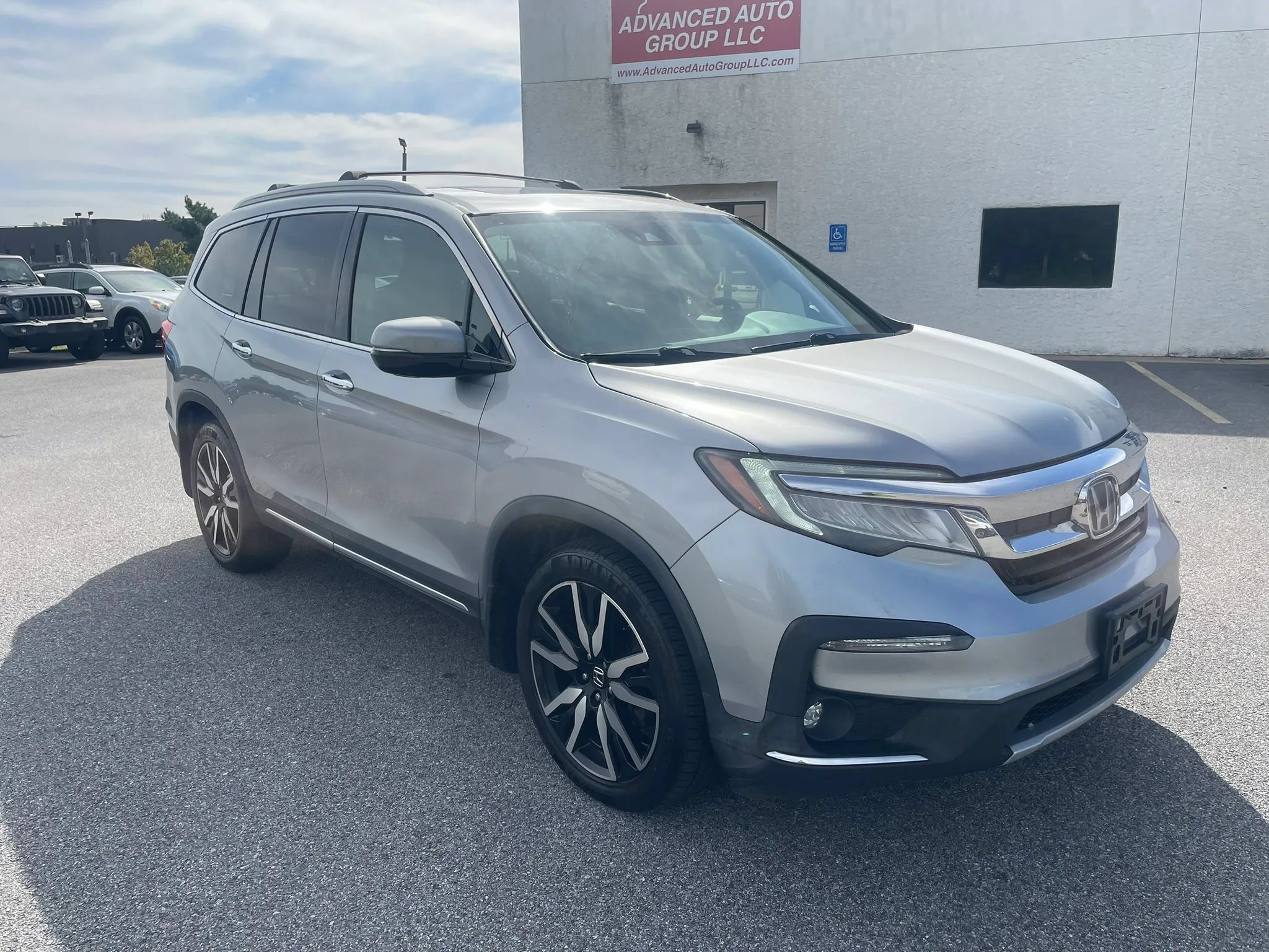 Used 2019 Honda Pilot Elite image 1