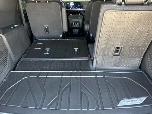 New 2025 Chevrolet Tahoe Premier image 17