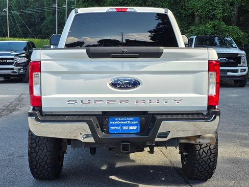 Used 2019 Ford F250 XLT AWD/4WD image 6