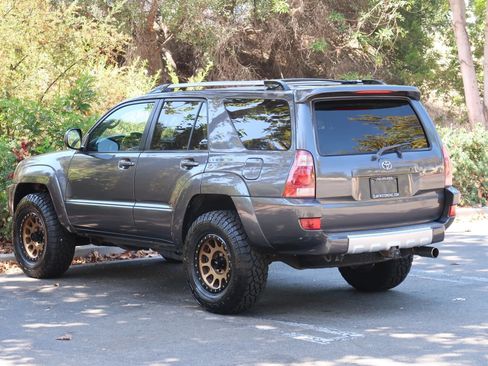 Used 2005 Toyota 4Runner Sport AWD/4WD image 5