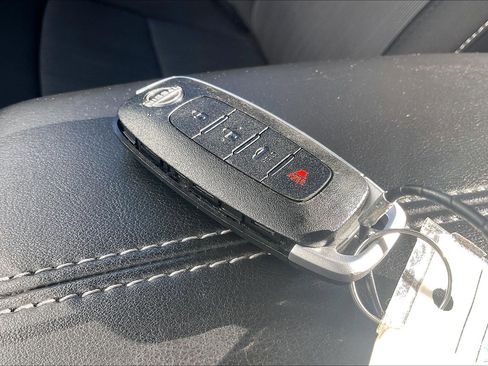 Used 2024 Nissan Sentra SV image 14