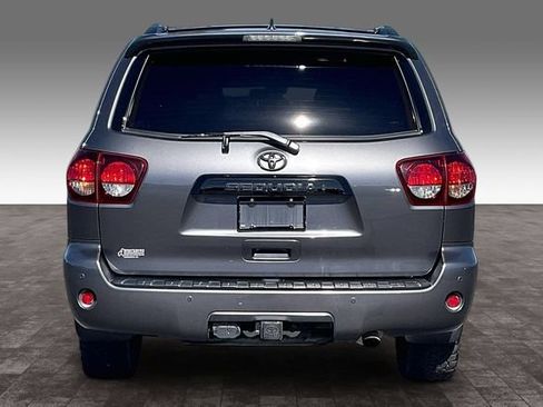 Used 2021 Toyota Sequoia TRD Sport AWD/4WD image 4