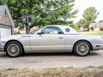 Used 2004 Ford Thunderbird