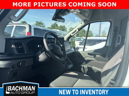 Used 2024 Ford Transit 350 XLT RWD image 10