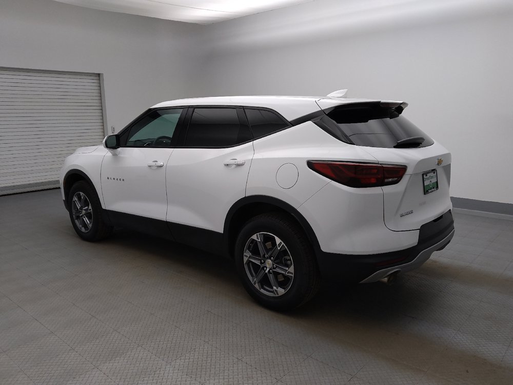 Used 2023 Chevrolet Blazer LT w/ Driver Confidence Package FWD image 3
