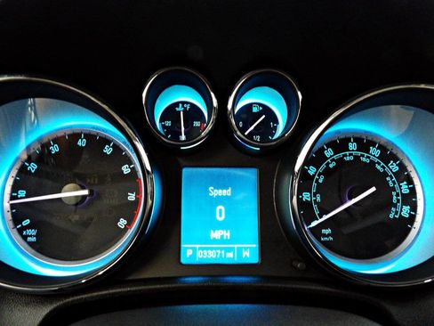 Used 2016 Buick Verano w/ Comfort Package FWD image 18
