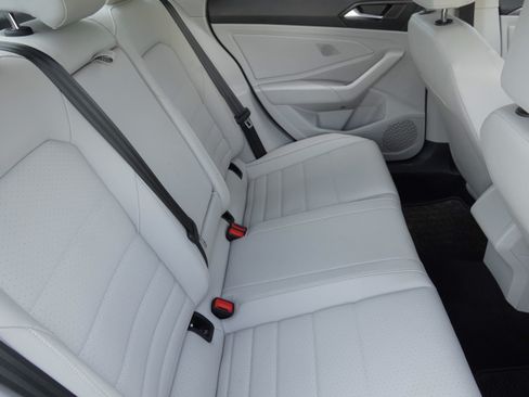 Used 2024 Volkswagen Jetta SE w/ Black Wheel Package FWD image 33