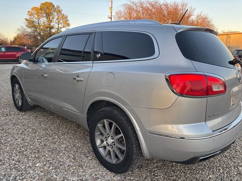Used 2017 Buick Enclave Leather image 7
