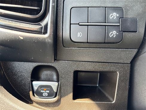 Used 2023 RAM ProMaster 2500 image 16