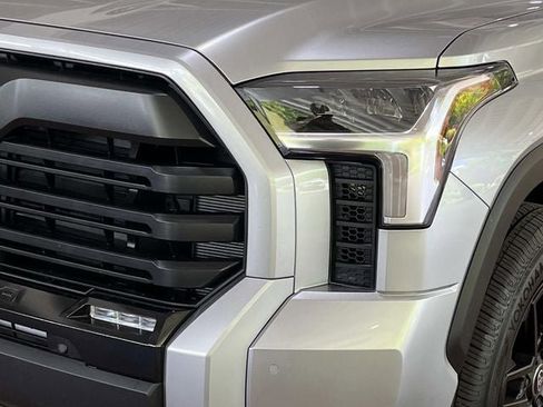 New 2026 Toyota Tundra Limited AWD/4WD image 10