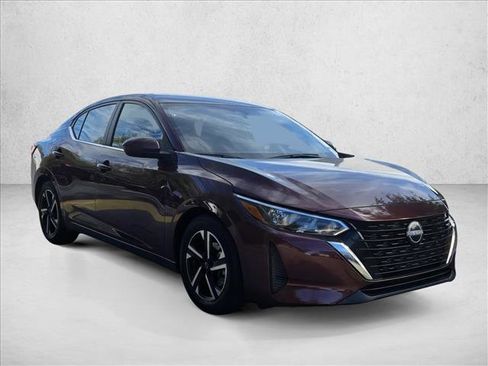 Used 2024 Nissan Sentra SV image 3