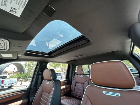 New 2026 GMC Sierra 2500 Denali Ultimate AWD/4WD image 19