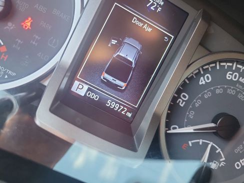 Certified 2023 Toyota Tacoma SR5 image 28