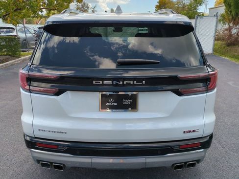 Used 2024 GMC Acadia Denali w/ Super Cruise Package image 5