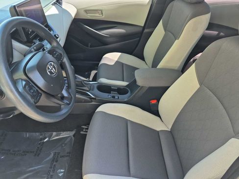 Used 2024 Toyota Corolla LE FWD image 15