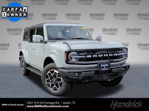 Used 2023 Ford Bronco Outer Banks image 1