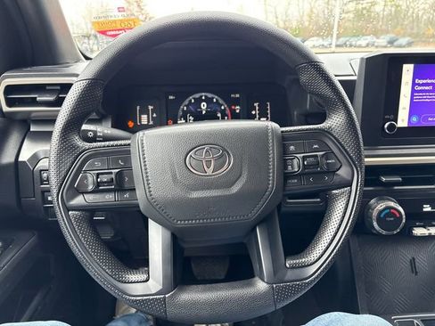 Certified 2025 Toyota Tacoma SR image 30