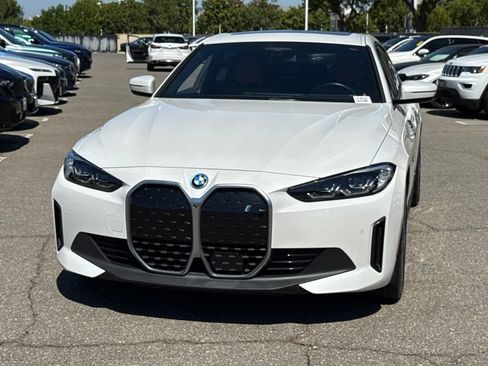 Certified 2023 BMW i4 eDrive40 RWD image 3