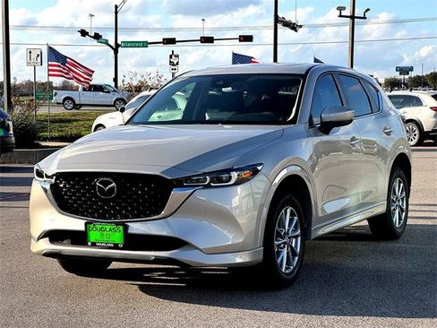 New 2025 MAZDA CX-5 AWD 2.5 S w/ Preferred Package image 4