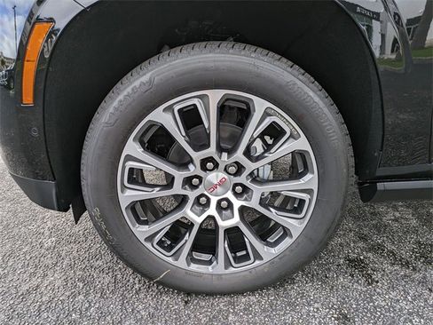 New 2026 GMC Yukon XL Denali w/ Sun & Power Step Package image 14