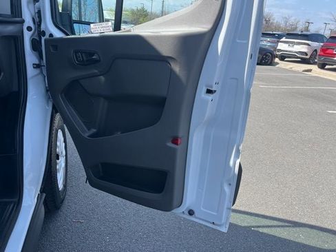 Used 2024 Ford Transit 350 XLT RWD image 15