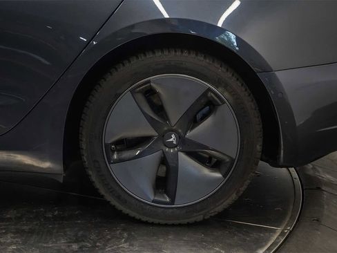Used 2019 Tesla Model 3 Long Range image 10