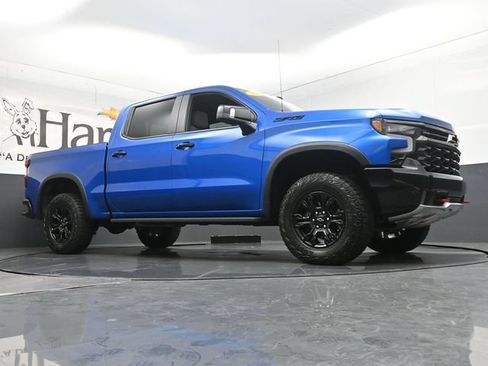 Used 2023 Chevrolet Silverado 1500 ZR2 w/ Technology Package AWD/4WD image 2