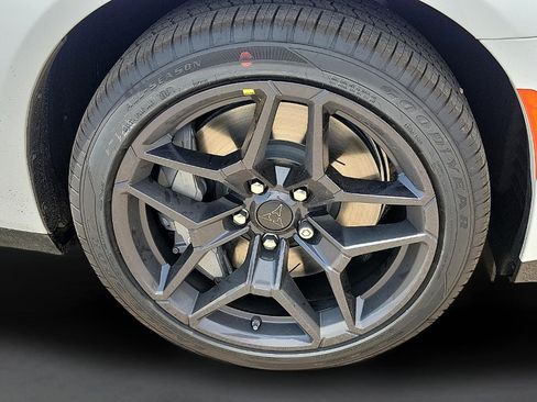 New 2026 Dodge Charger R/T AWD/4WD image 7