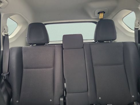 Used 2017 Toyota RAV4 LE w/ All Weather Liner Package FWD image 10
