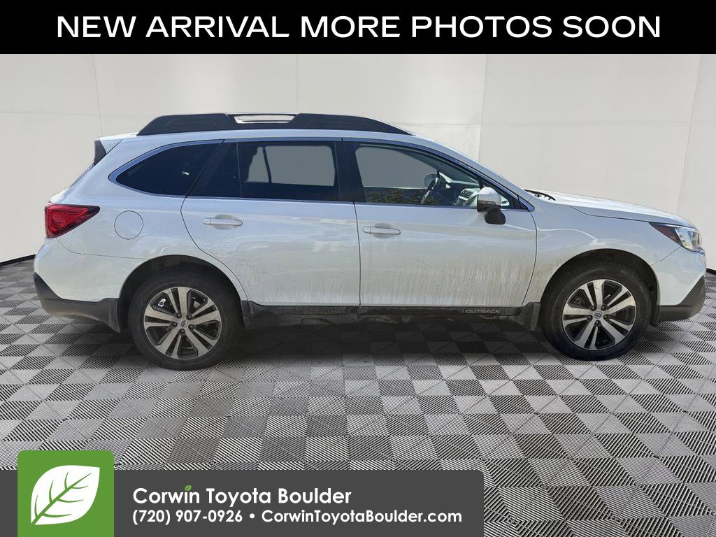 Used 2019 Subaru Outback 2.5i Limited AWD/4WD image 9