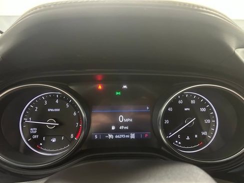Used 2022 Buick Encore GX Preferred w/ Cold Weather Comfort Package AWD/4WD image 13