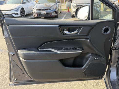 Used 2019 Honda Clarity Plug-In Hybrid image 10