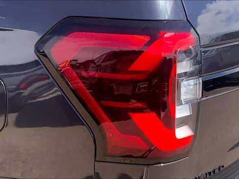 Certified 2024 Ford Expedition Max Limited AWD/4WD image 29