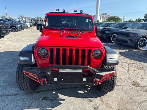 Used 2018 Jeep Wrangler Sport AWD/4WD image 2
